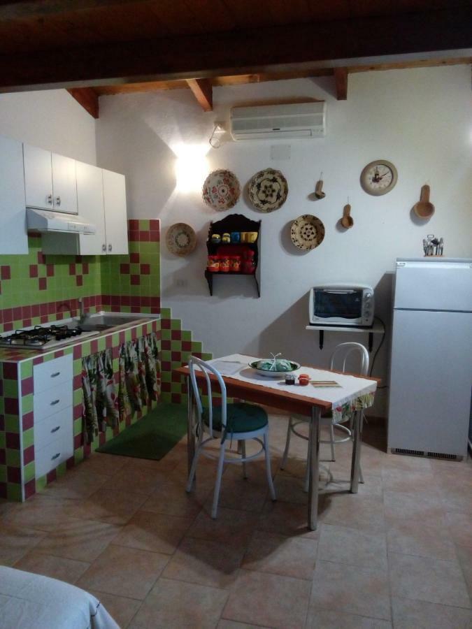 Residenza Agrituristica Santa Lucia Con Piscina Lejlighed Alghero Eksteriør billede